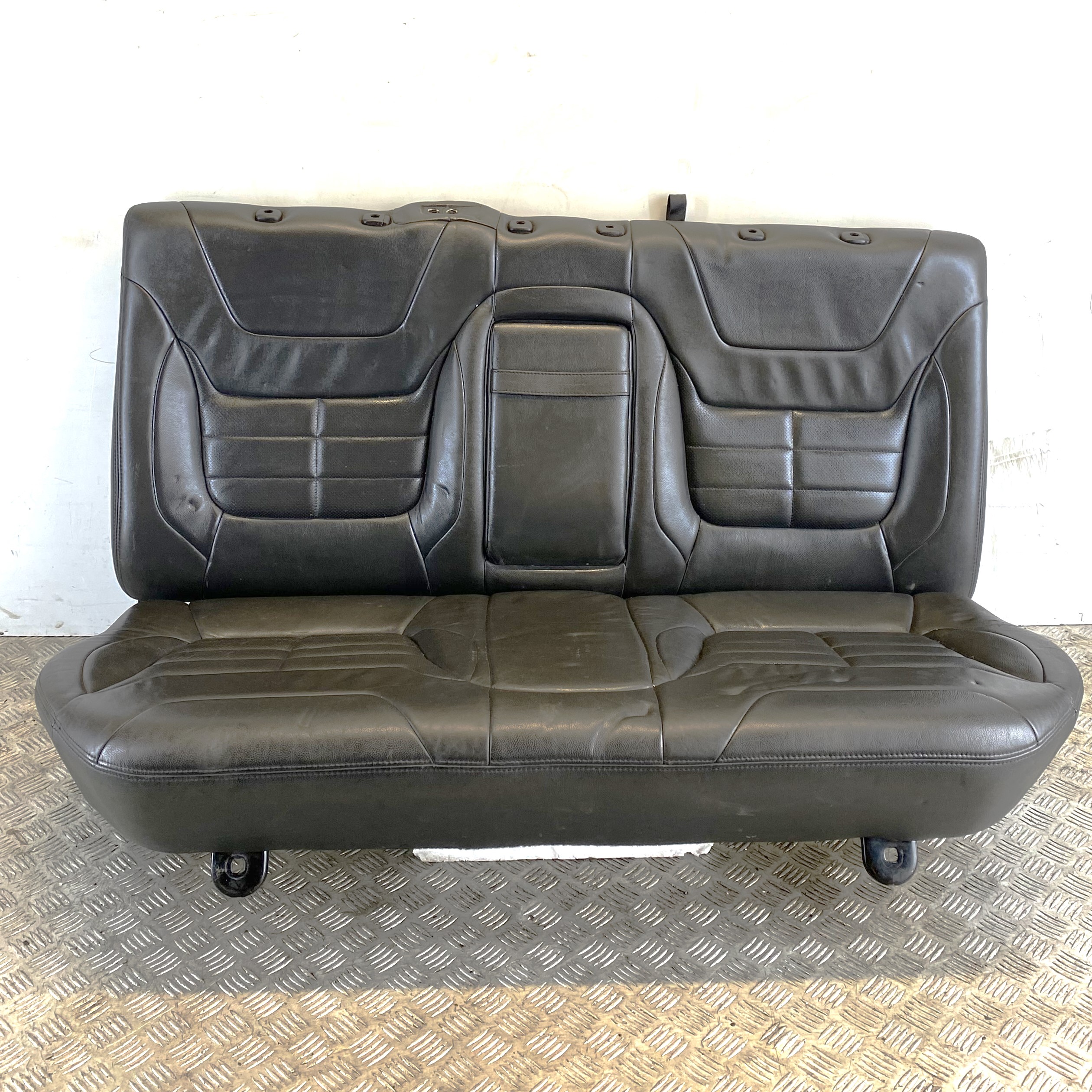 REAR BENCH SEAT MITSUBISHI L200 KB4T Series 4 2.5 DiD