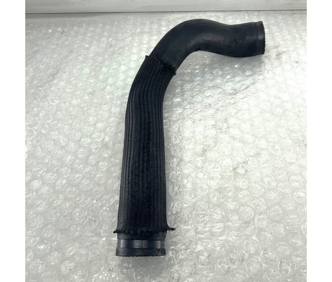 INTER COOLER OUTLET AIR HOSE FOR A MITSUBISHI V80,90# - INTER COOLER OUTLET AIR HOSE