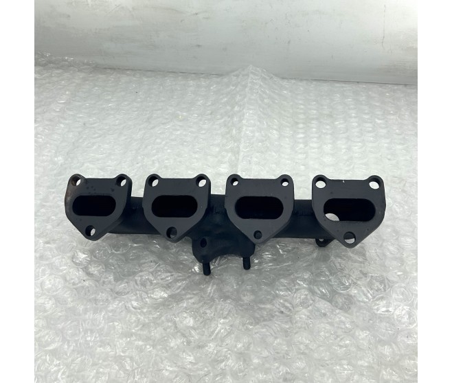 EXHAUST MANIFOLD FOR A MITSUBISHI V80# - EXHAUST MANIFOLD