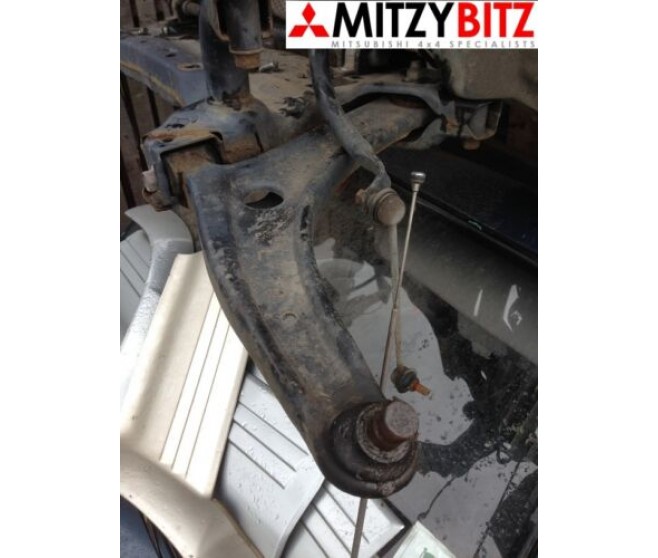FRONT LEFT BOTTOM LOWER WISHBONE FOR A MITSUBISHI CV0# - FRONT LEFT BOTTOM LOWER WISHBONE