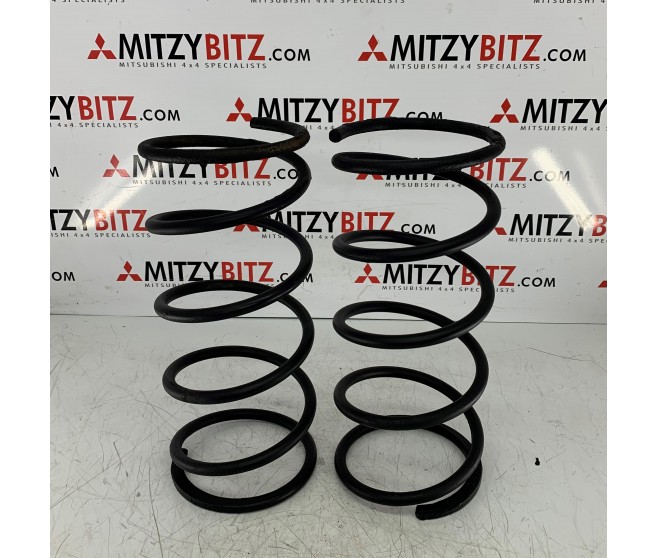 REAR COIL SPRINGS FOR A MITSUBISHI V90# - REAR COIL SPRINGS