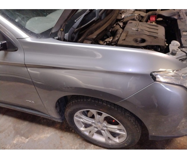FRONT RIGHT WING FENDER FOR A MITSUBISHI OUTLANDER - GF8W