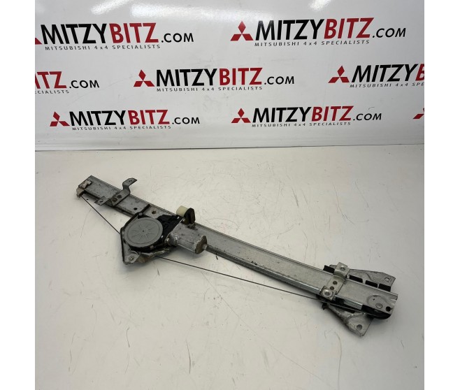 WINDOW REGULATOR AND MOTOR FRONT LEFT FOR A MITSUBISHI PAJERO - V83W