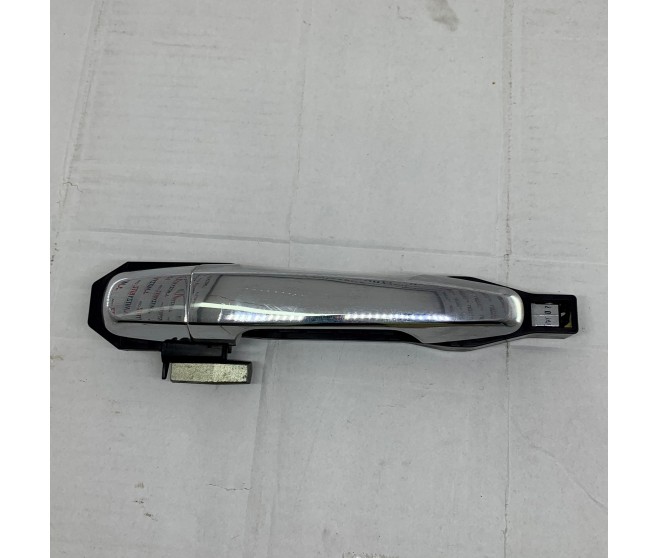 CHROME DOOR HANDLE REAR LEFT FOR A MITSUBISHI PAJERO SPORT - KH4W