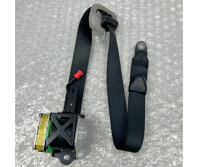 SEAT BELT FRONT RIGHT FOR A MITSUBISHI PAJERO - V98W