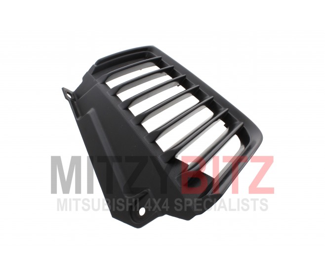 FRONT LEFT RADIATOR GRILLE  FOR A MITSUBISHI L200 - KB4T