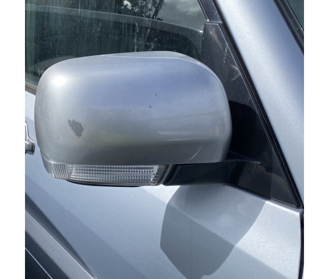 RIGHT WING MIRROR WITH TURN LAMP ELEC HEAT AND FOLD FOR A MITSUBISHI V90# - OUTSIDE REAR VIEW MIRROR