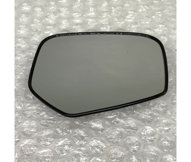 WING MIRROR GLASS RIGHT FOR A MITSUBISHI L200 - KA4T