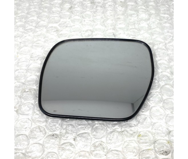 CONVEX HEATED LEFT WING MIRROR GLASS FOR A MITSUBISHI V80,90# - OUTSIDE REAR VIEW MIRROR