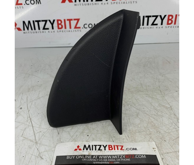 INSTRUMENT PANEL SIDE COVER RIGHT FOR A MITSUBISHI OUTLANDER - GF8W