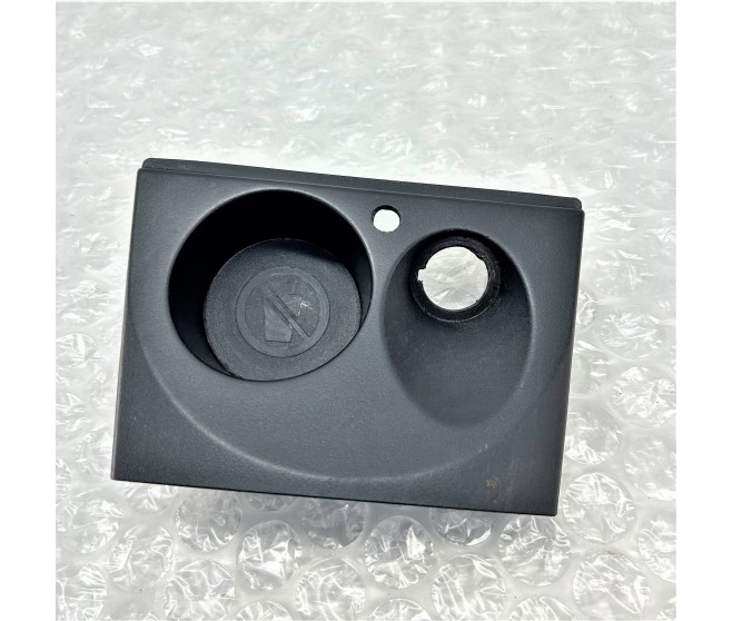 FLOOR CONSOLE CUP HOLDER FOR A MITSUBISHI CW0# - FLOOR CONSOLE CUP HOLDER