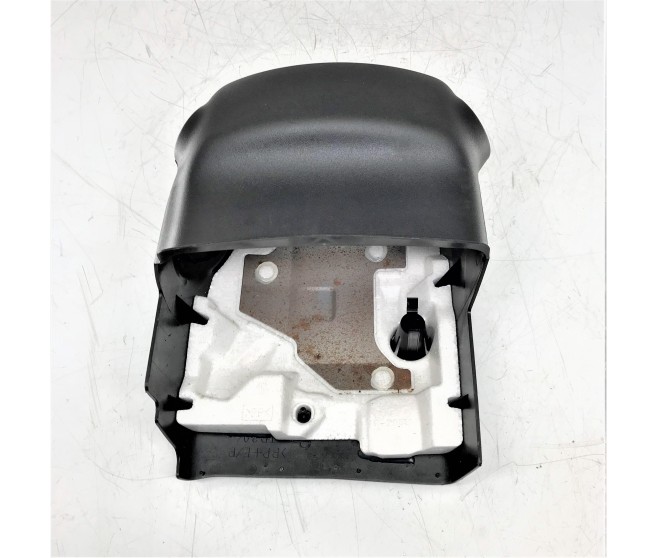 STEERING COLUMN COVER FOR A MITSUBISHI OUTLANDER - GF6W