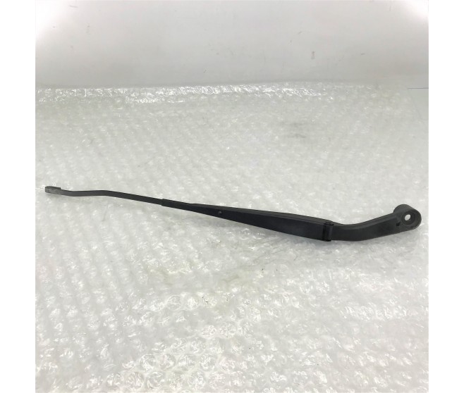 WINDSHIELD WIPER ARM FRONT LEFT
