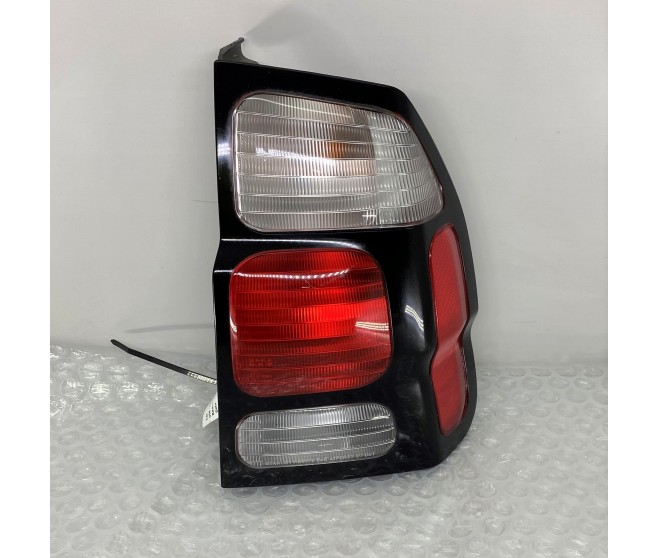 REAR RIGHT BODY LAMP LIGHT FOR A MITSUBISHI CHASSIS ELECTRICAL - 
