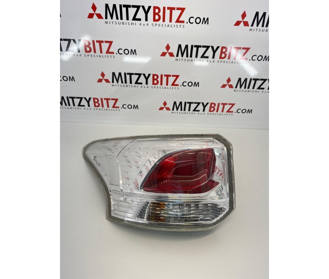 REAR LEFT TAIL LIGHT FOR A MITSUBISHI OUTLANDER - GF7W