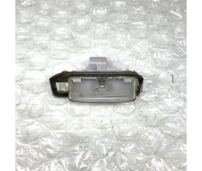 REAR NUMBER PLATE LAMP FOR A MITSUBISHI DELICA D:5 - CV5W