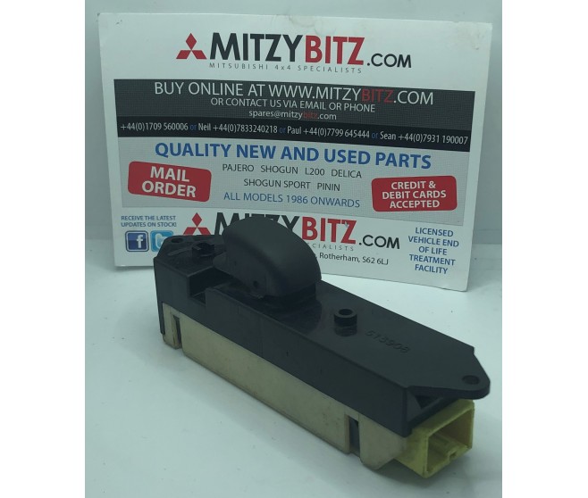 REAR LEFT WINDOW SWITCH FOR A MITSUBISHI L200 - K74T