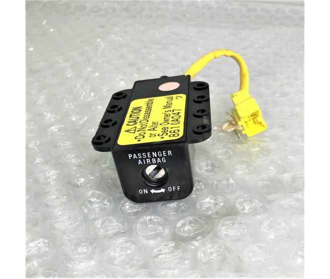 PASSENGER AIR BAG CUT OFF SWITCH FOR A MITSUBISHI KA,B0# - PASSENGER AIR BAG CUT OFF SWITCH