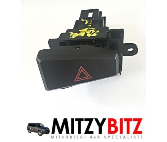 HAZARD LIGHTS WARNING SWITCH BUTTON FOR A MITSUBISHI V80,90# - HAZARD LIGHTS WARNING SWITCH BUTTON