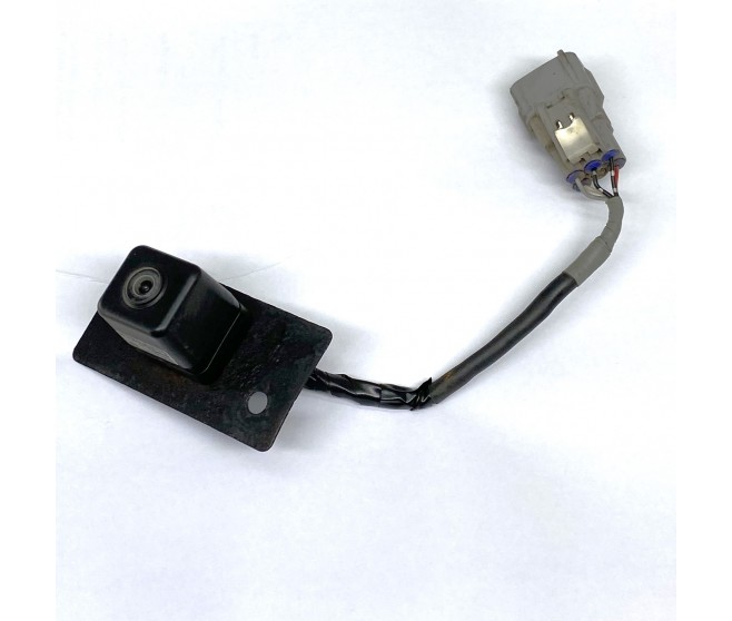 REAR VIEW CAMERA FOR A MITSUBISHI V80,90# - OBSTACLE DETECTOR