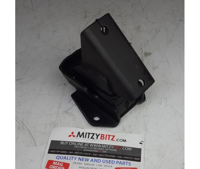 ENGINE MOUNT RIGHT FOR A MITSUBISHI L200 - K14T