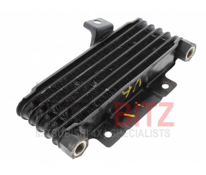 ENGINE OIL COOLER FOR A MITSUBISHI LUBRICATION - 