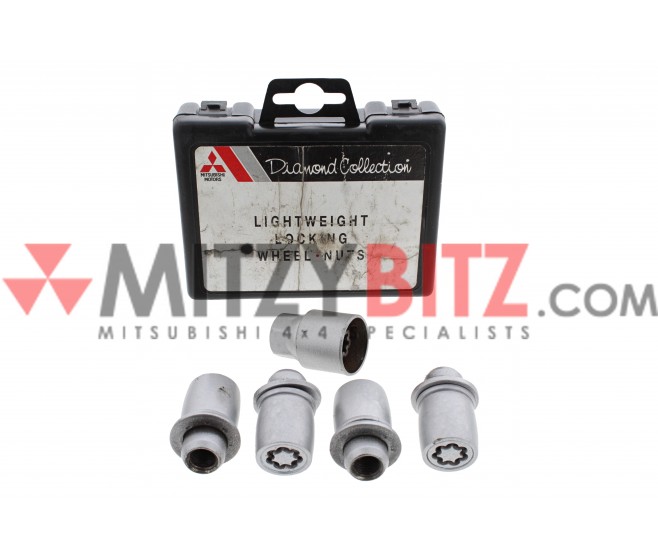 LOCKING WHEEL NUTS AND REMOVAL KEY FOR A MITSUBISHI L200 - K74T