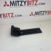 BACK DOOR HINGES FOR A MITSUBISHI PAJERO - L044G
