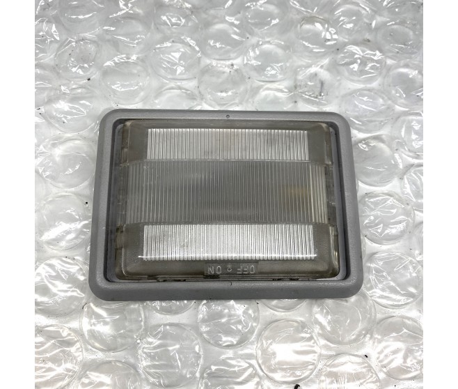 REAR BOOT ROOF COURTESY LIGHT LAMP FOR A MITSUBISHI L0/P0# - REAR BOOT ROOF COURTESY LIGHT LAMP