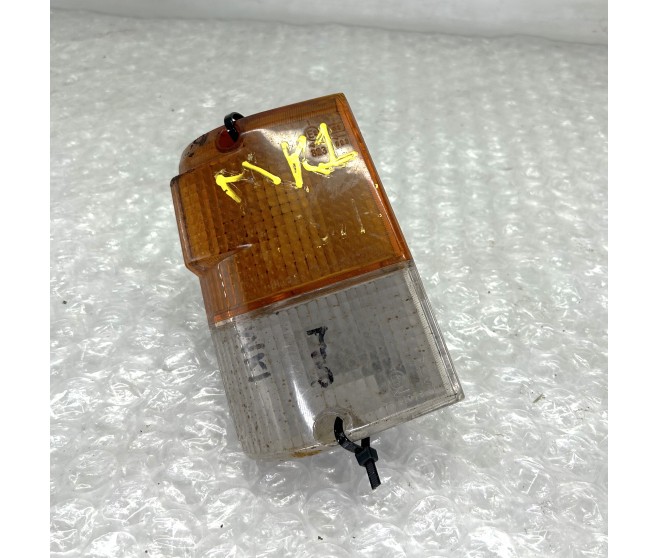 INDICATOR SIDE LAMP UNIT FRONT RIGHT FOR A MITSUBISHI PAJERO/MONTERO - L149G