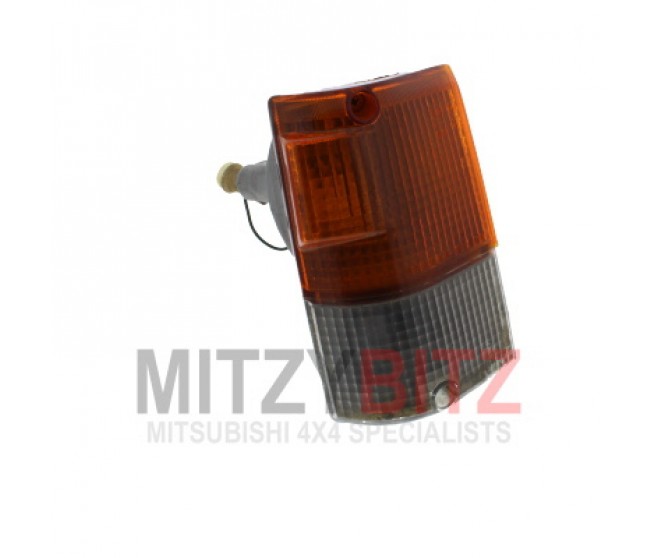 FRONT RIGHT INDICATOR SIDE LAMP UNIT FOR A MITSUBISHI PAJERO - L043G
