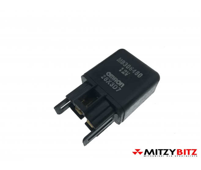  HEATER CONTROL IDLE UP RELAY FOR A MITSUBISHI V20,40# -  HEATER CONTROL IDLE UP RELAY