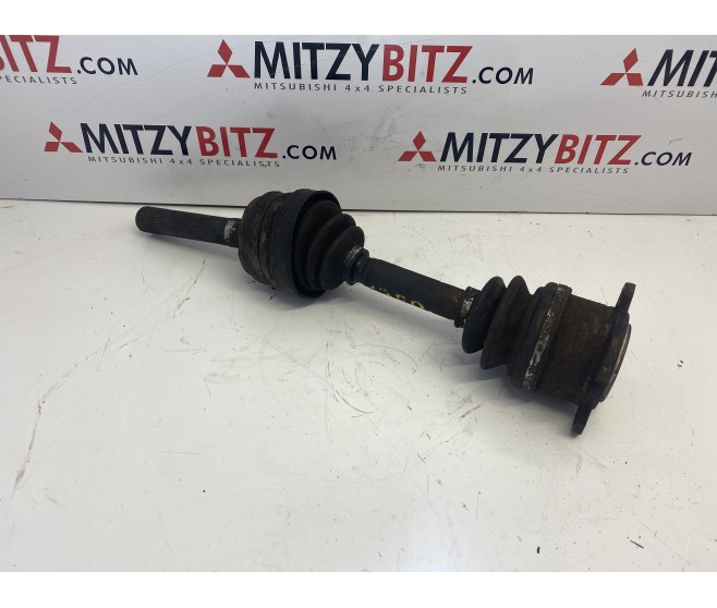 FRONT RIGHT AXLE DRIVESHAFT FOR A MITSUBISHI FRONT AXLE - 
