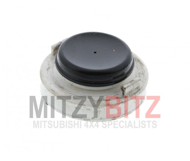CLUTCH FLUID RESERVOIR CAP FOR A MITSUBISHI L200 - K34T