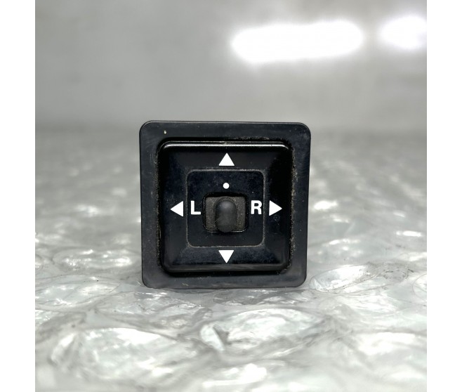 ELECTRIC WING MIRROR SWITCH FOR A MITSUBISHI CHASSIS ELECTRICAL - 