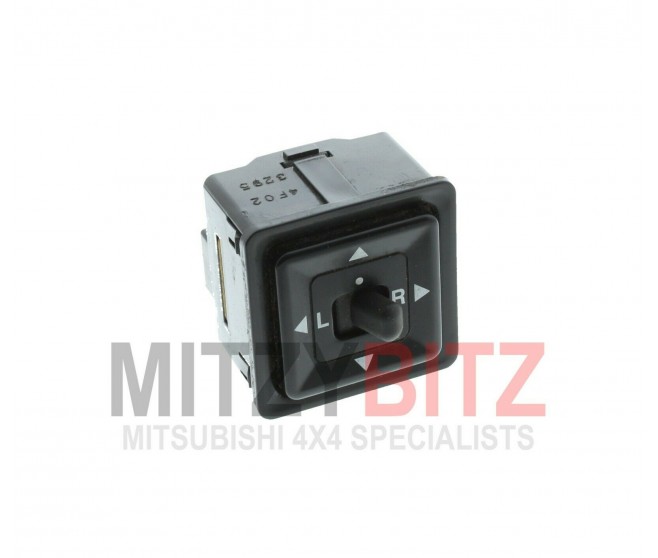 ELECTRIC WING MIRROR SWITCH FOR A MITSUBISHI L0/P0# - ELECTRIC WING MIRROR SWITCH