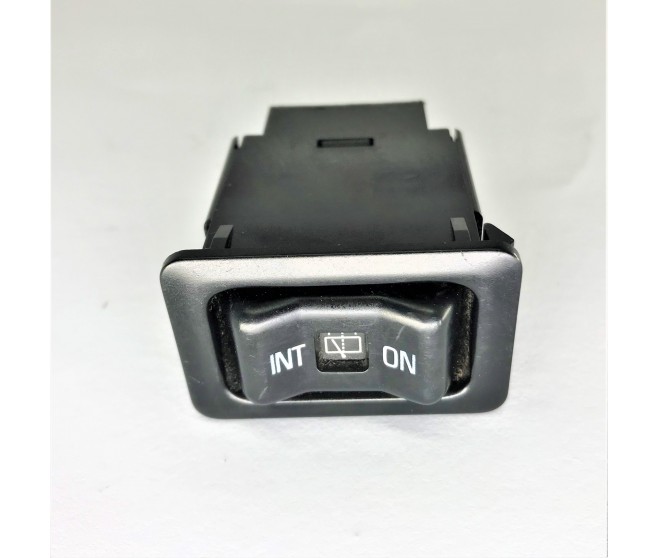 REAR WINDOW WIPER AND WASHER SWITCH FOR A MITSUBISHI L300 - P03V