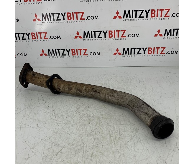 FRONT EXHAUST DOWNPIPE FOR A MITSUBISHI PAJERO - V44W