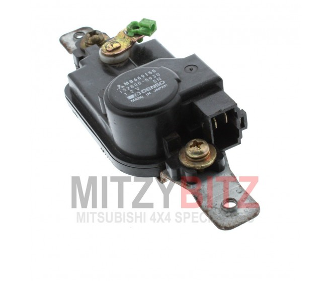 DOOR LOCK ACTUATOR 2 PIN FRONT LEFT FOR A MITSUBISHI PAJERO - V25W