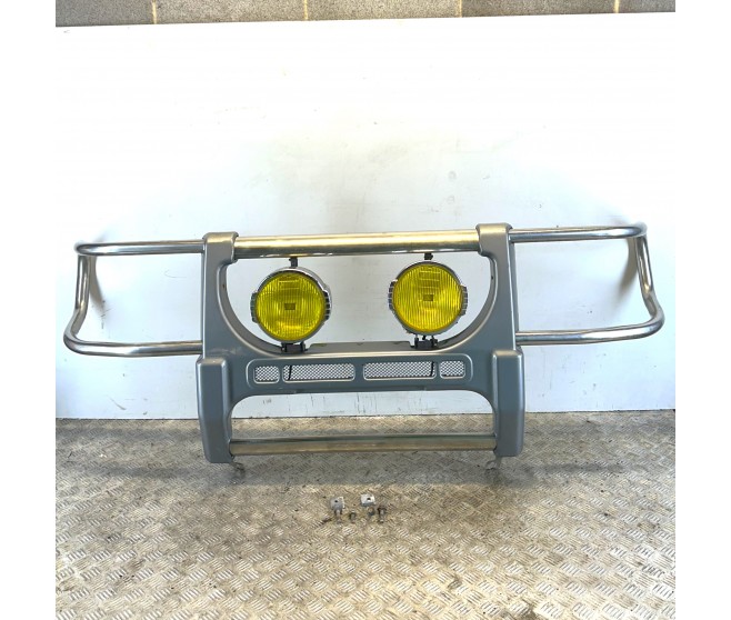 FRONT CHROME BULL BAR WITH SPOT LIGHTS FOR A MITSUBISHI PAJERO - V26WG