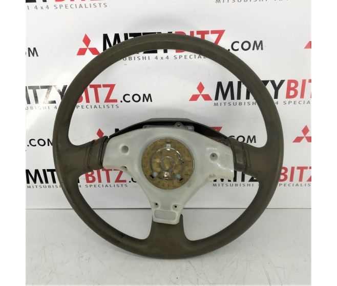 STEERING WHEEL FOR A MITSUBISHI L04,14# - STEERING WHEEL