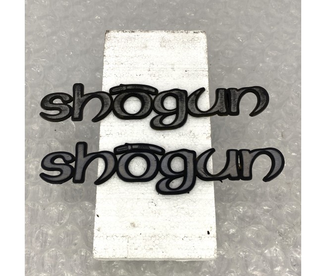 SHOGUN DECAL BADGE MARK FOR A MITSUBISHI PAJERO/MONTERO - V44W