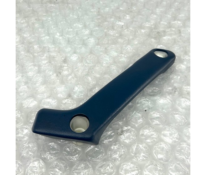 BLUE DOOR GRAB HANDLE LEFT FRONT OR REAR FOR A MITSUBISHI PAJERO - V24WG