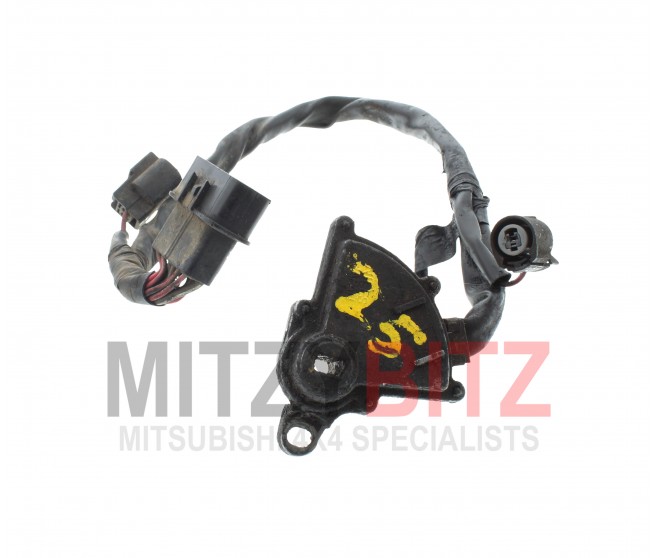 AUTOMATIC GEARBOX   CASE INHIBITOR SWITCH