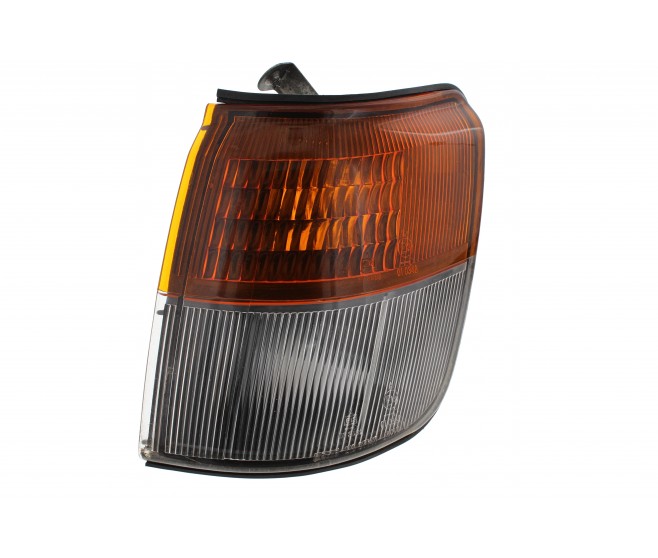 FRONT LEFT INDICATOR SIDE LIGHT LAMP FOR A MITSUBISHI CHASSIS ELECTRICAL - 