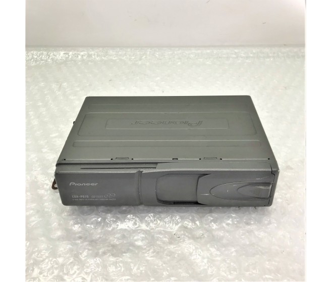 PIONEER CDX P670  FOR A MITSUBISHI CHASSIS ELECTRICAL - 