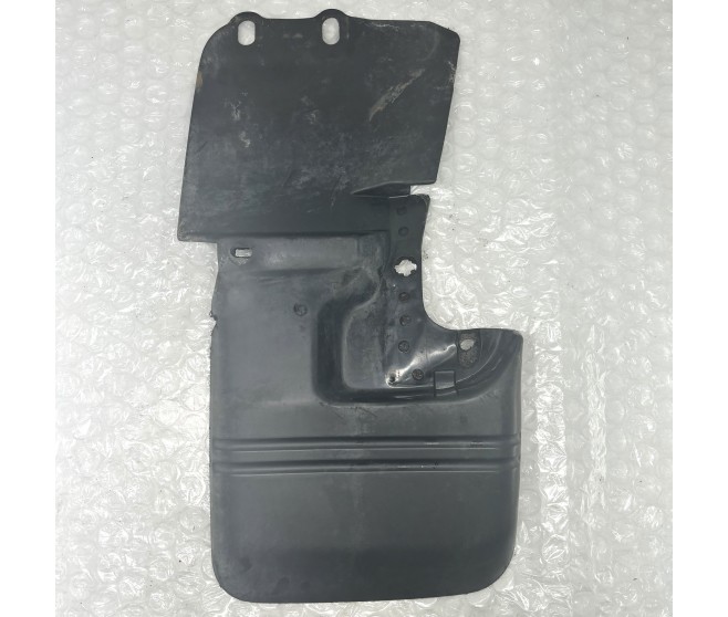 MUD FLAP REAR RIGHT FOR A MITSUBISHI EXTERIOR - 