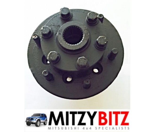 FRONT WHEEL BEARING HUB ONLY FOR A MITSUBISHI L200 - K74T