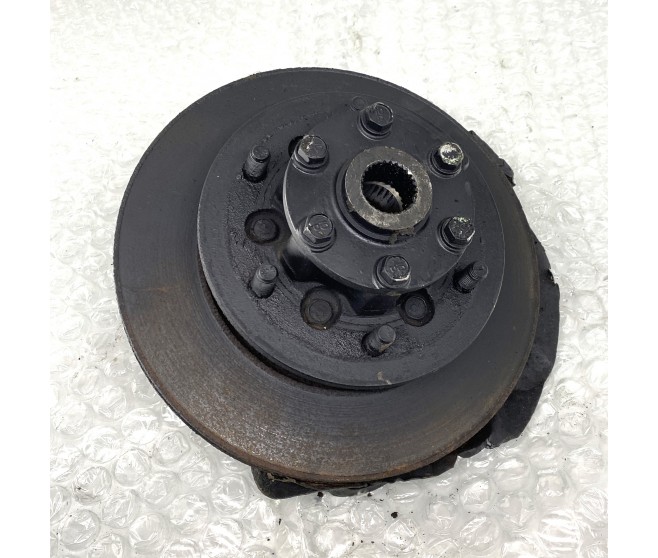 HUB AND KNUCKLE FRONT RIGHT FOR A MITSUBISHI FRONT SUSPENSION - 
