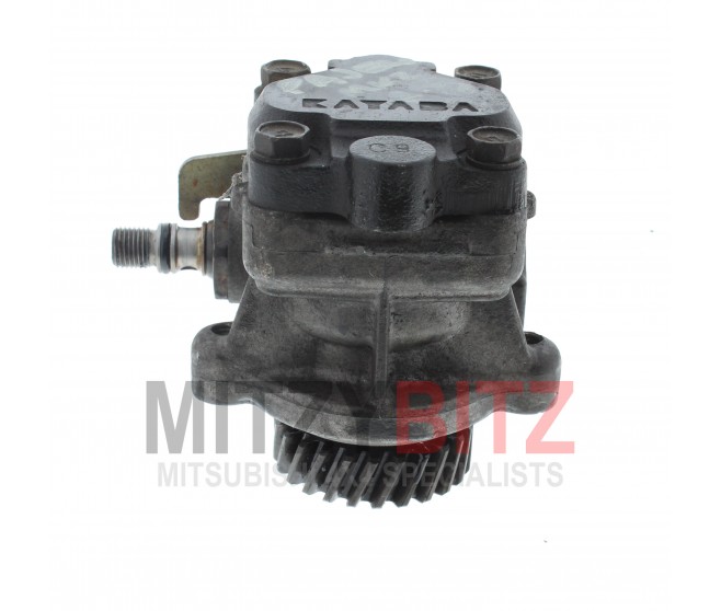 POWER STEERING OIL PUMP FOR A MITSUBISHI PAJERO - V26WG
